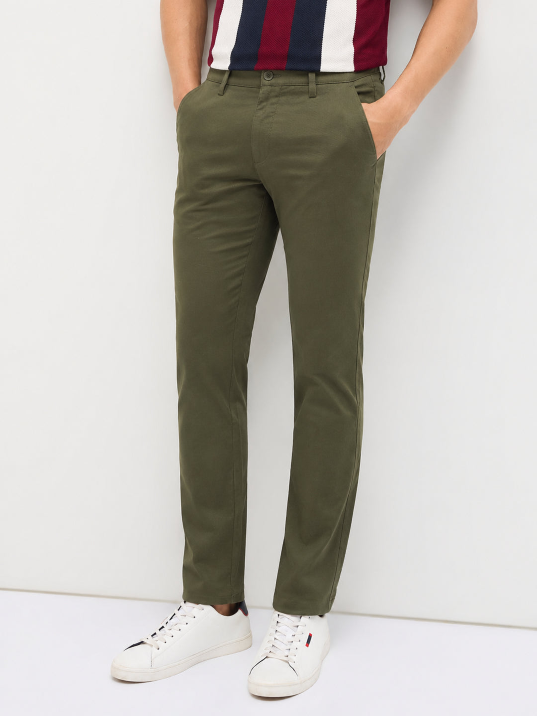 Olive Green Solid Casual Trousers