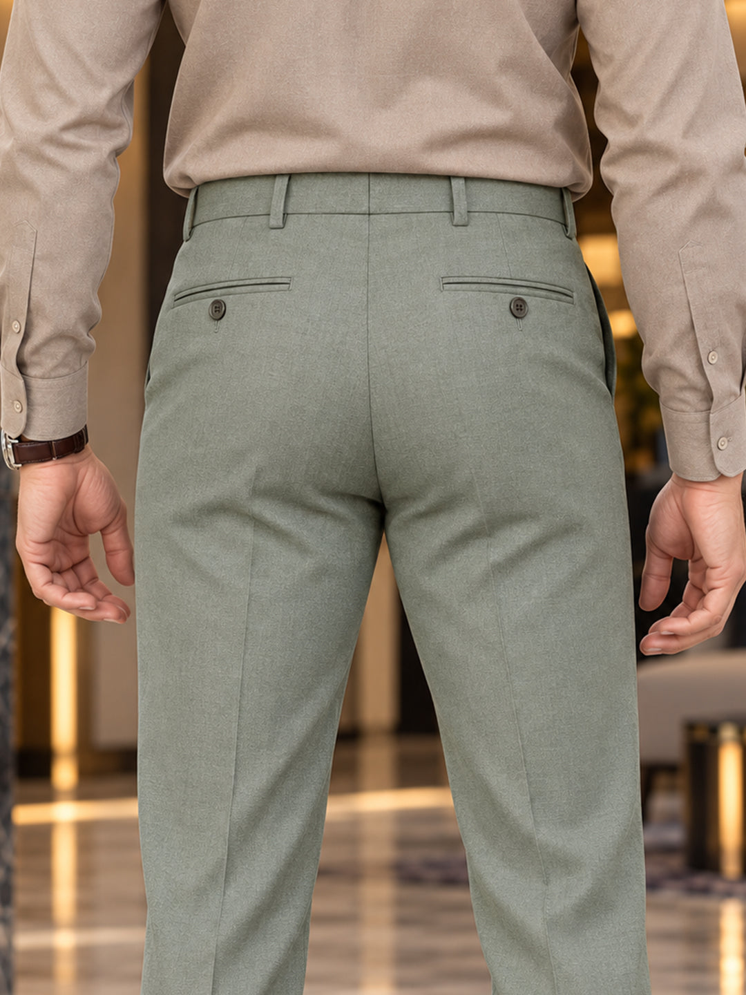 Light Pista Solid Formal Trousers