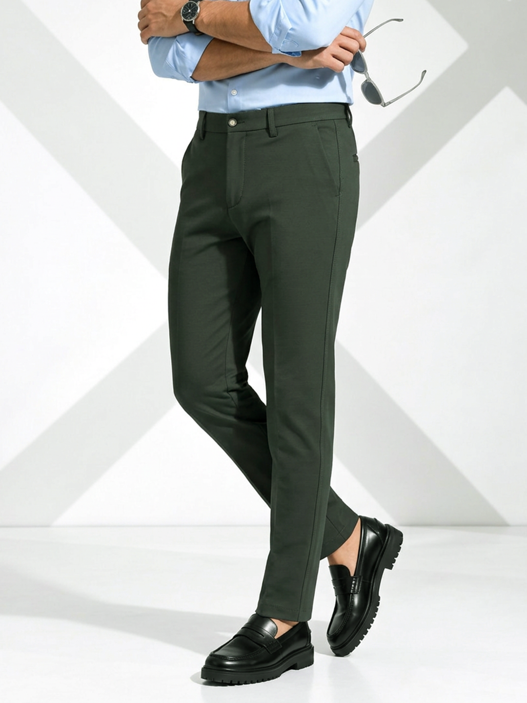 Dark Olive Solid Casual Trousers